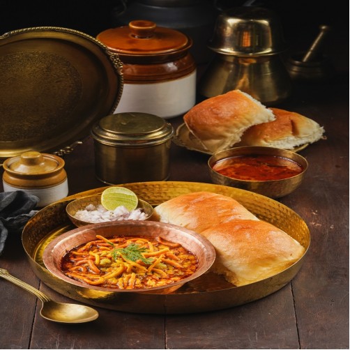 Misal Pav